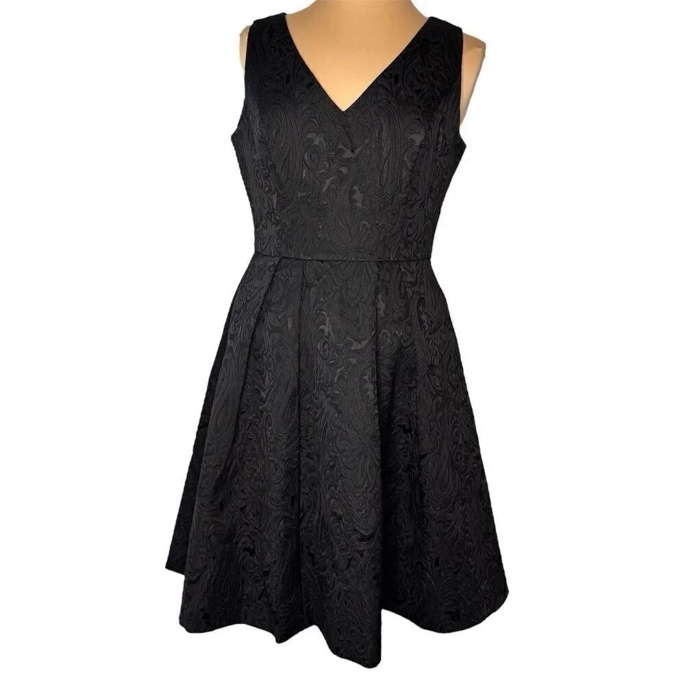 White House Black Market Sz 8 Fit & Flare Lace Dress A Line V Neck Pockets Zippe